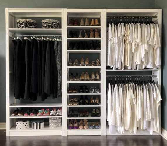 Closet with online racks